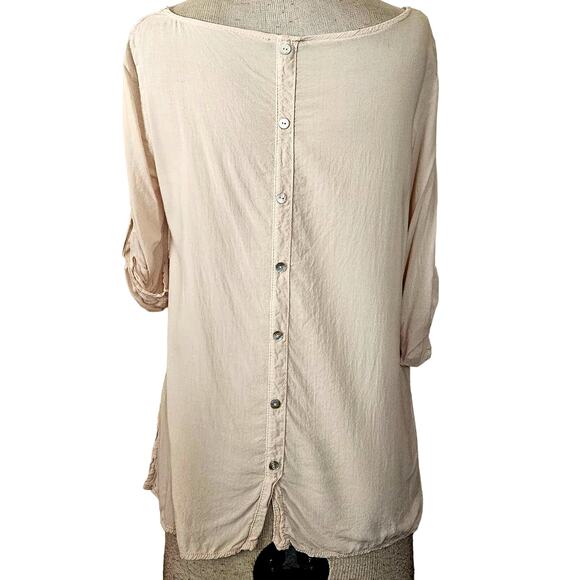 Cream Scoop Neck Roll Tab Sleeve Blouse Size Small - Picture 2 of 5